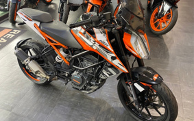 KTM 125 DUKE JPA40