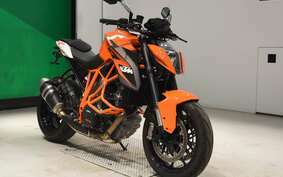 KTM 1290 SUPER DUKE R 2017 V3940