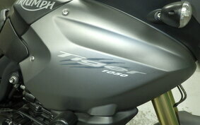 TRIUMPH TIGER 1050 SE 2010