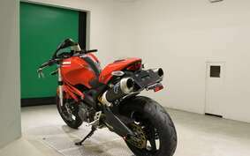 DUCATI MONSTER 696 2010