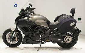 DUCATI DIAVEL STRADA 2014