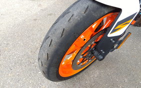 KTM 890 DUKE R 2021 TU940