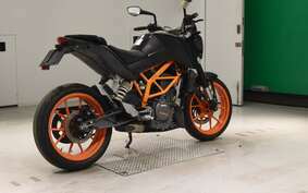 KTM 250 DUKE JGE40