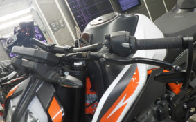 KTM 890 DUKE R 2020 TU940