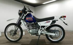 SUZUKI DJEBEL 200 (DR200SE) SH42A