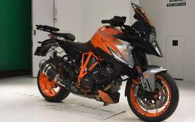 KTM 1290 SUPER DUKE GT 2022