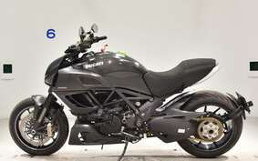 DUCATI DIAVEL 2011 G100A