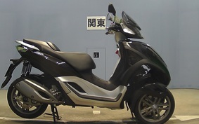 PIAGGIO MP3 300 2015 M712