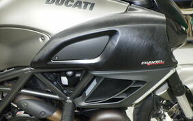 DUCATI DIAVEL STRADA 2013 G102J