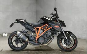 KTM 1290 SUPER DUKE R 2014 V3940