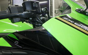 KAWASAKI ZX-25R ZX250E