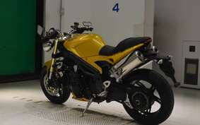 TRIUMPH SPEED TRIPLE 2005