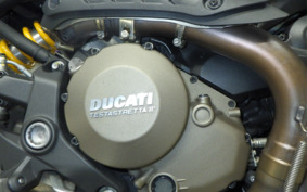 DUCATI M1200 S 2014