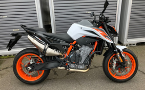 KTM 890 DUKE R 2022 TU940