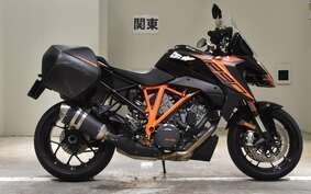 KTM 1290 SUPER DUKE GT V6940