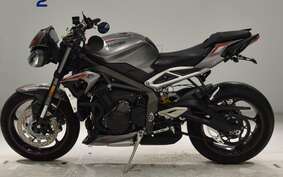 TRIUMPH STREET TRIPLE RS 2020