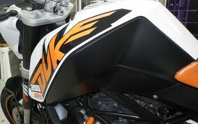 KTM 200 DUKE JUC40