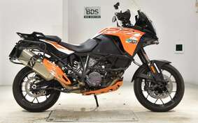 KTM 1290 SUPER ADVENTURE S 2018 V7940