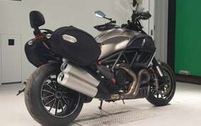 DUCATI DIAVEL STRADA 2014