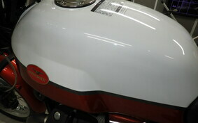 MOTO GUZZI V7 SPECIAL 2013