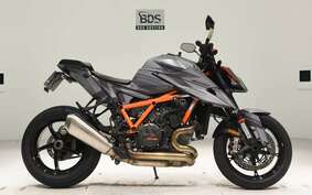 KTM 1290 SUPER DUKE R 2020