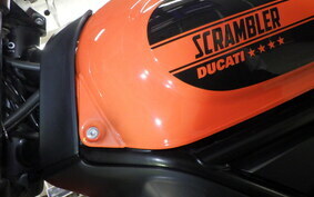 DUCATI SCRAMBLER SIXTY2 2016