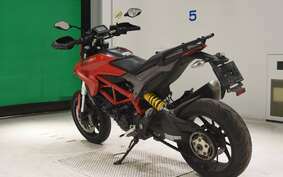 DUCATI HYPERMOTARD 820 2013