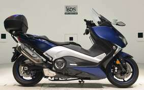 YAMAHA T-MAX 530 DX 2018 SJ15J