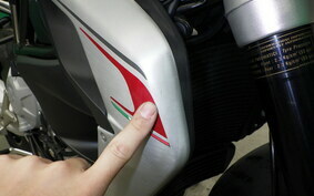 MV AGUSTA BRUTALE 800 DS 2014 B320