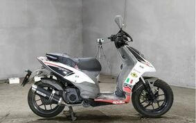 APRILIA SR125 MOTARD M703