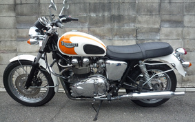 TRIUMPH BONNEVILLE T100 2006 J9052G