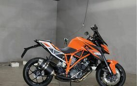 KTM 1290 SUPER DUKE R 2015 V39