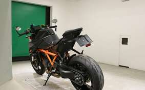 KTM 1290 SUPER DUKE R 2020