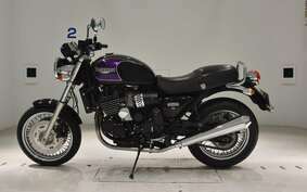 TRIUMPH THUNDERBIRD 900 2004