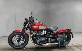 TRIUMPH BONNEVILLE BOBBER AD84HW