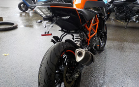 KTM 390 DUKE 2023 JPJ40