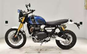 TRIUMPH SCRAMBLER 1200 XE 2021 AD82HY