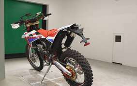 FANTIC  ENDURO125 FA12