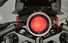 GPX  ジェントルマン レーサー200 SRA1