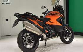 KTM 1290 SUPER ADVENTURE S 2024