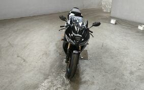 TRIUMPH DAYTONA 675 2010 MD1066