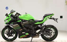 KAWASAKI ZX-25R ZX250E