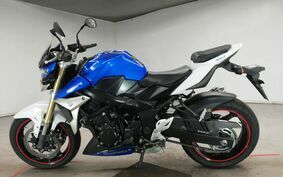 SUZUKI GSR750 2012 C5111