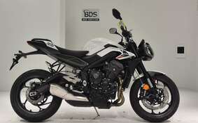 TRIUMPH STREET TRIPLE R 2023