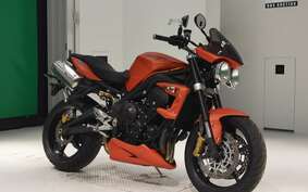 TRIUMPH STREET TRIPLE R 2010