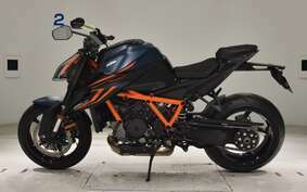 KTM 1290 SUPER DUKE R 2023