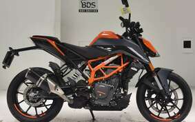 KTM 390 DUKE 2024