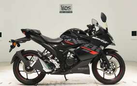 SUZUKI GIXXER 150 SF