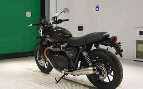 TRIUMPH STREET TWIN 2021