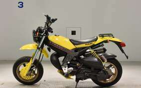 SUZUKI TR110 STREET MAGIC CF12A